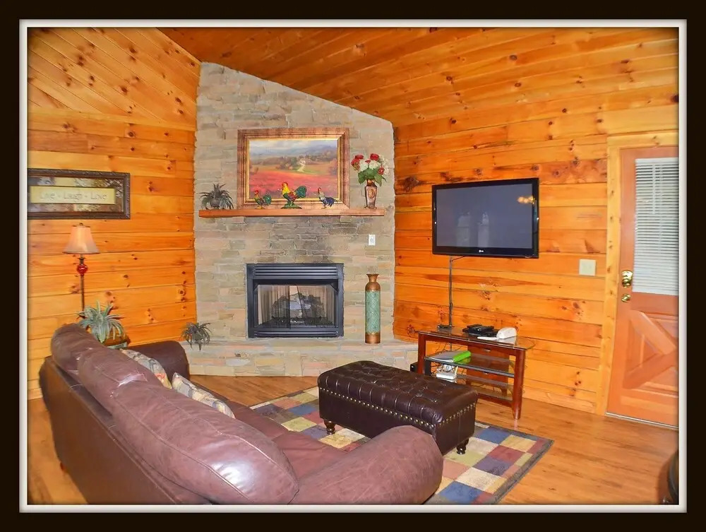 Almost Paradise - 1 Br cabin by RedAwning