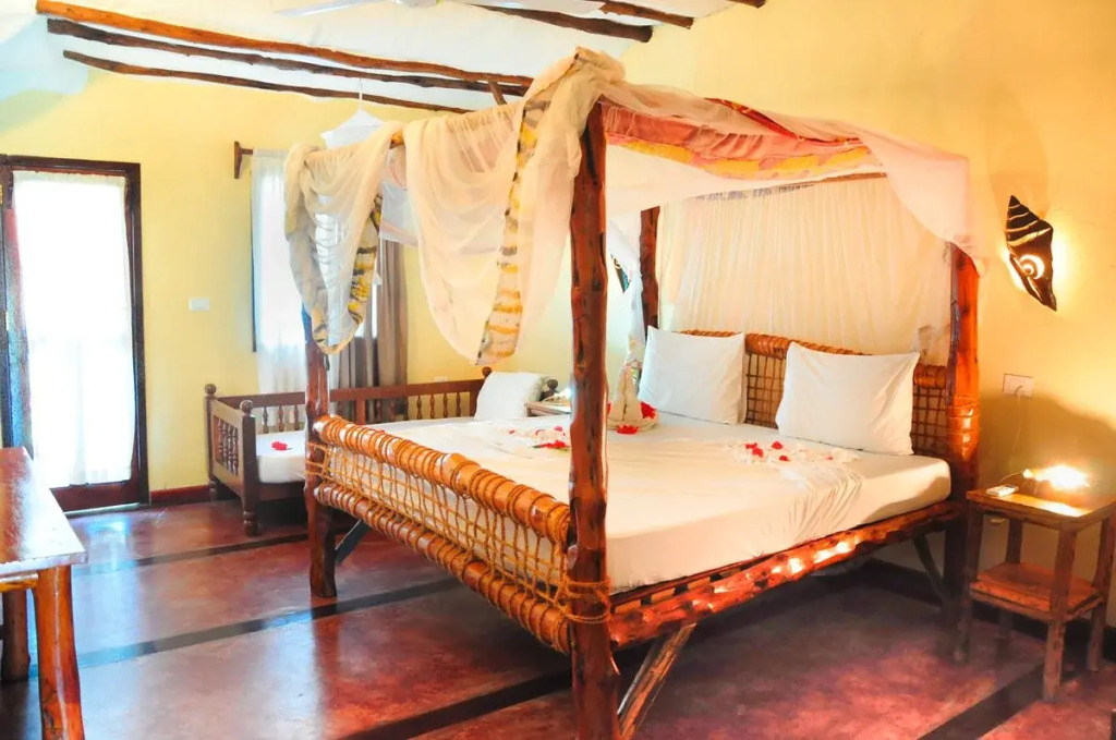 Samaki Lodge