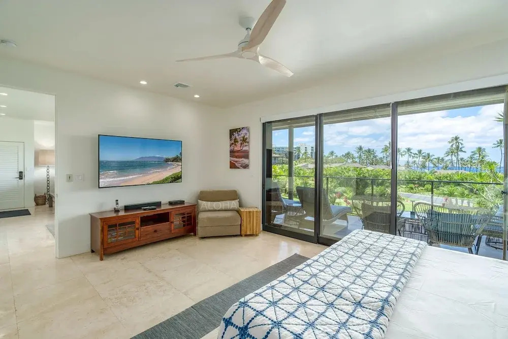 Wailea Elua 803 - Ocean Views, Modern Renovation, Central AC, Wi-fi, BBQ Grill