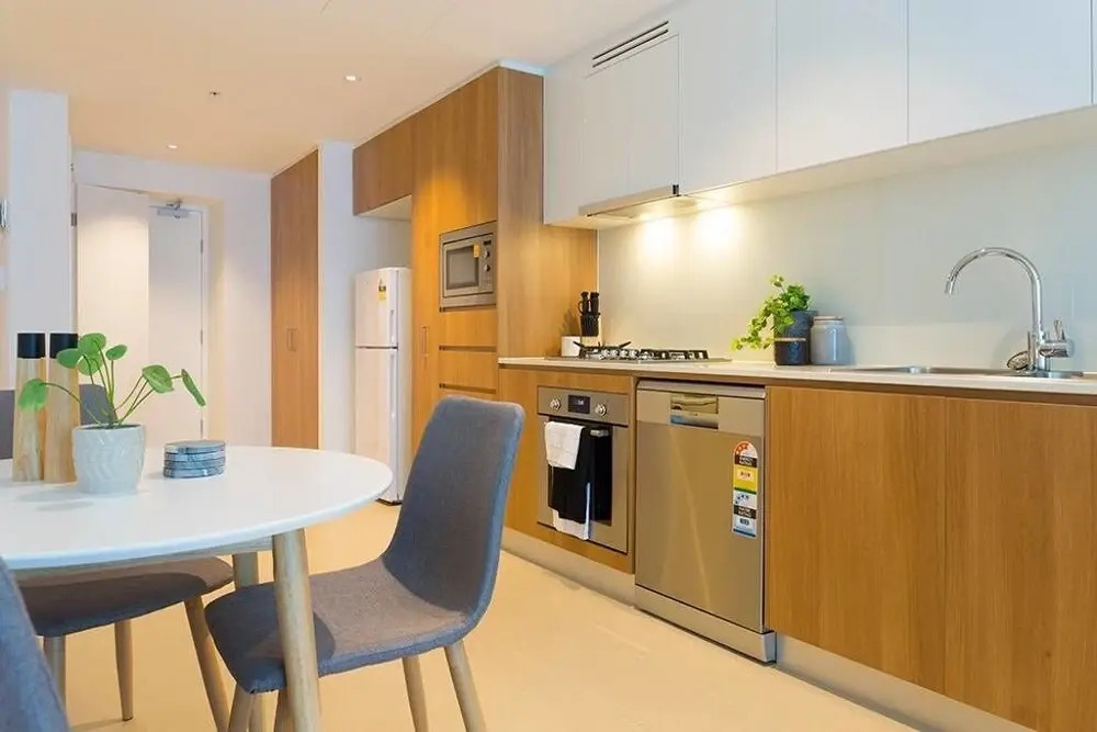Compact Brisbane Pad With 2 Bedrooms