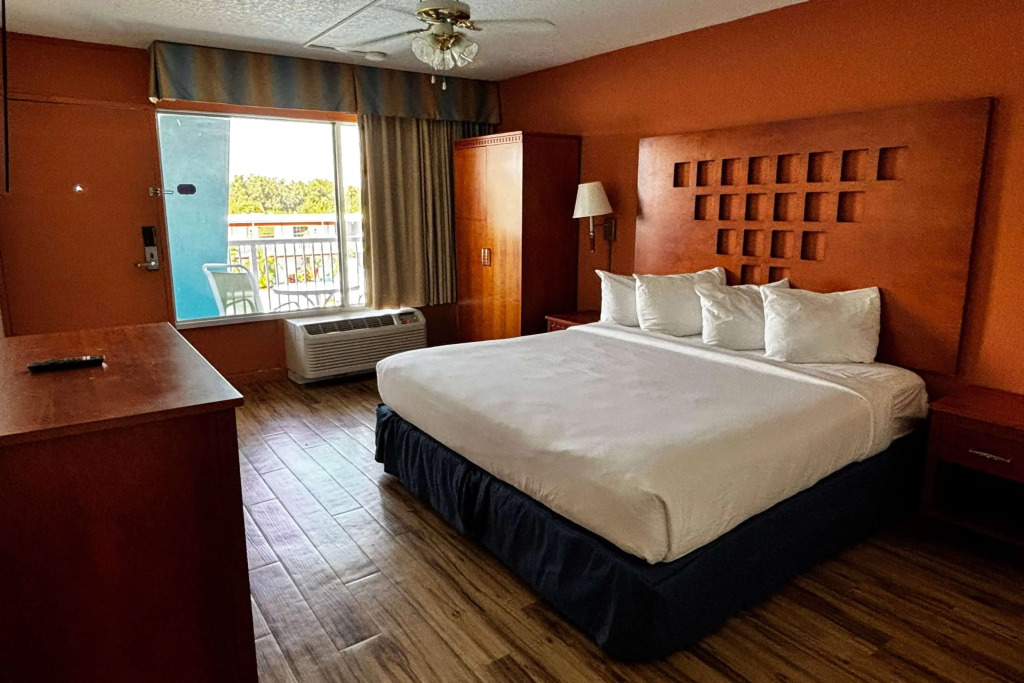Ramada by Wyndham Flamingo Water Park
