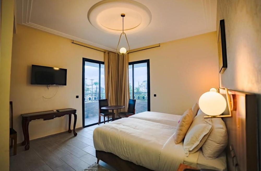 Hotel Arabesque