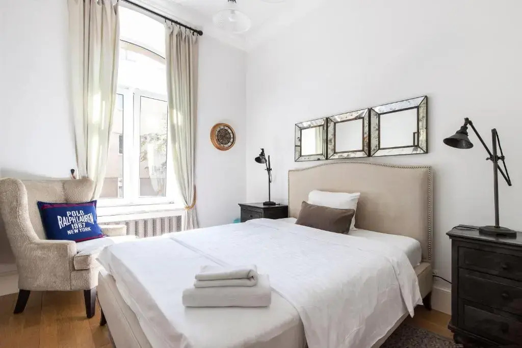 Stunning 2-Bedr Apartment with R Lauren accessories by Reside Baltic