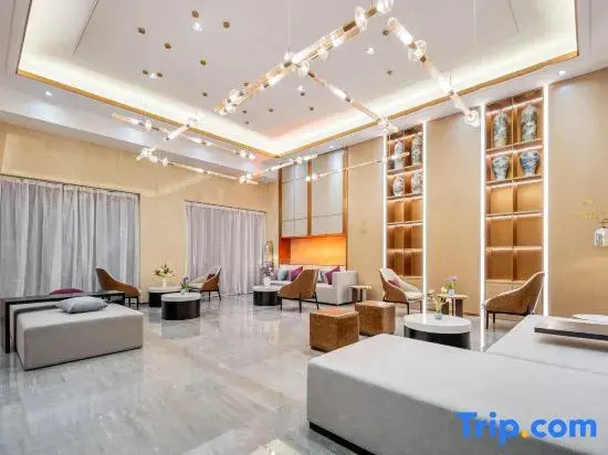 Lavande Hotel(Qingdao Lanxiu City Oriental Eden Store)