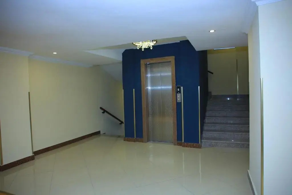 Yebo Hotel  Spa