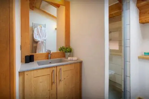 Chalet Tilumi - OVO Network
