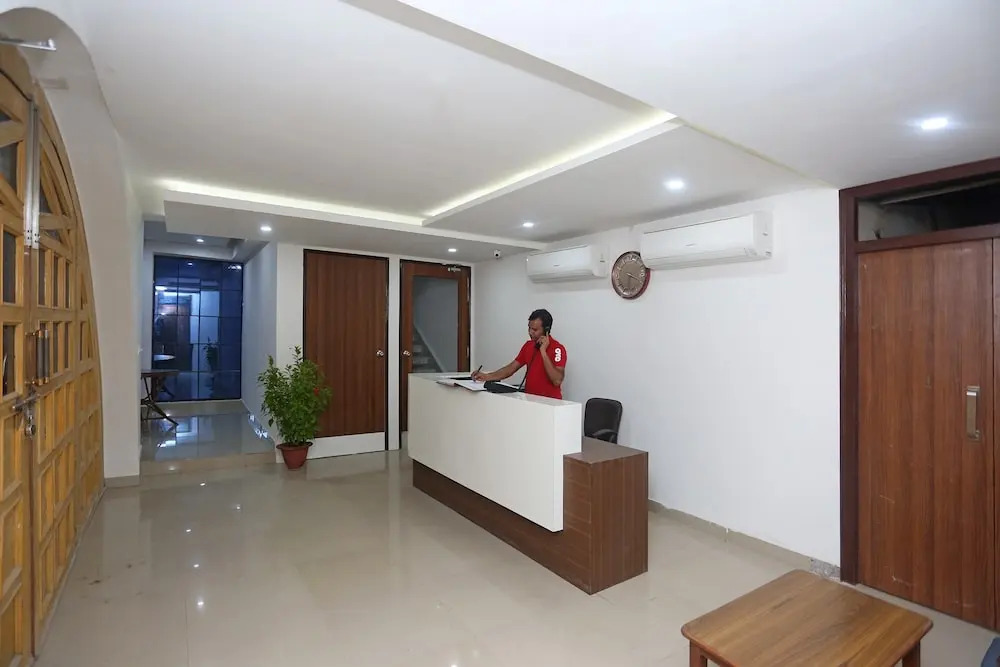 Super Hotel O Tulip Inn