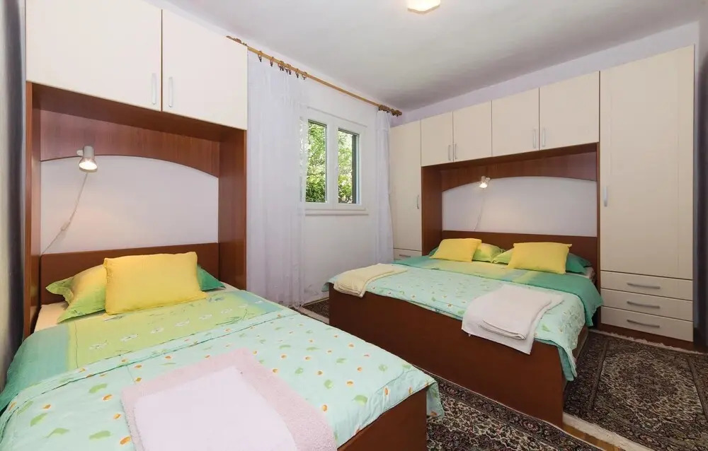 Awesome Home in Okrug Gornji With Wifi and 3 Bedrooms