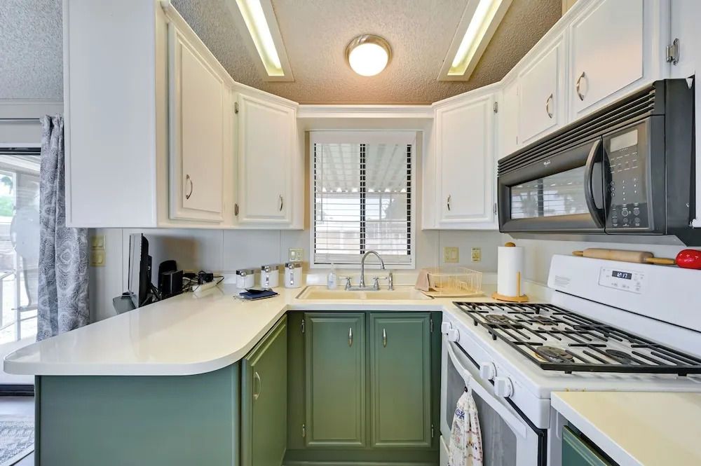 Pet-Friendly Vacation Rental in Yuma with Grill