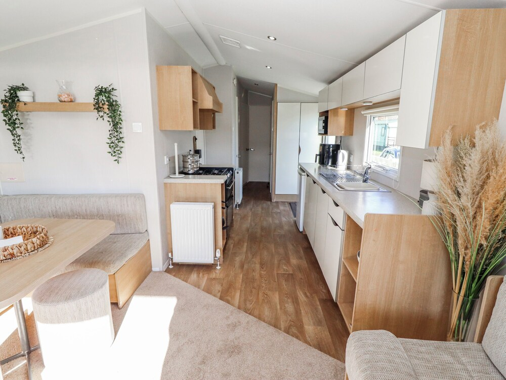 75 Morpeth Mews