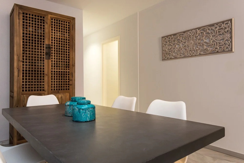 HommyHome Cerrajería - Superb Apartment