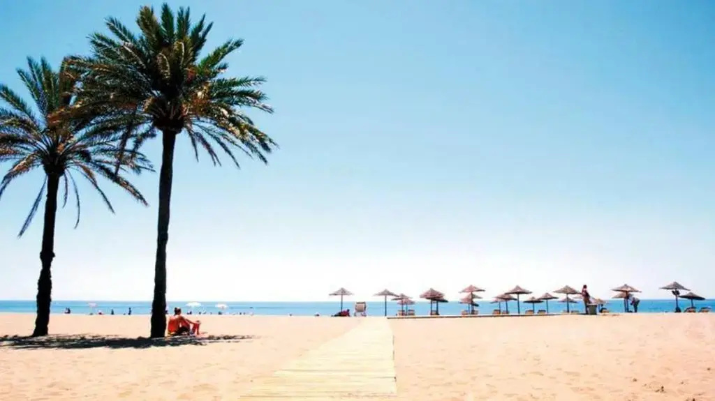 Aloha Hill Club 5 Star Golf Resort Near PPuerto Banus, Playground of the Rich and Famous