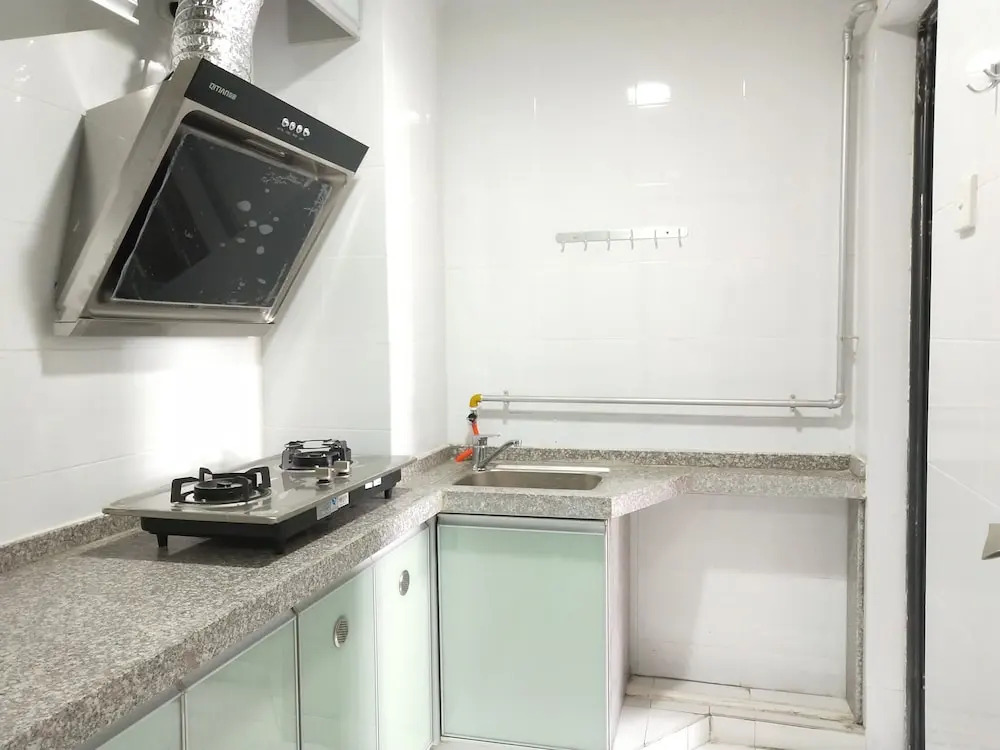 Gemmed Apartment