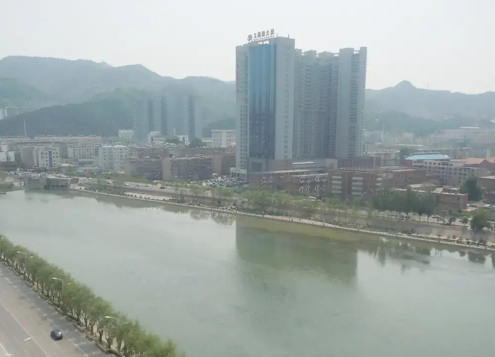 PAI Hotel Chengde Pingquan Central Square