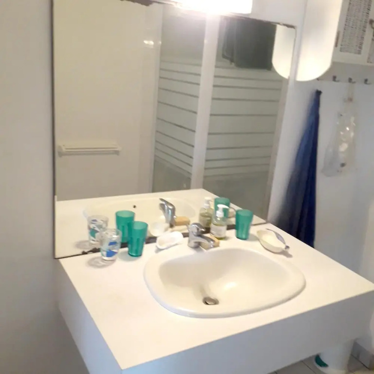 Apartment with 2 Bedrooms in Le Moule, with Enclosed Garden