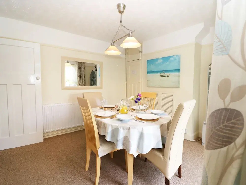Harbourlights Cottage