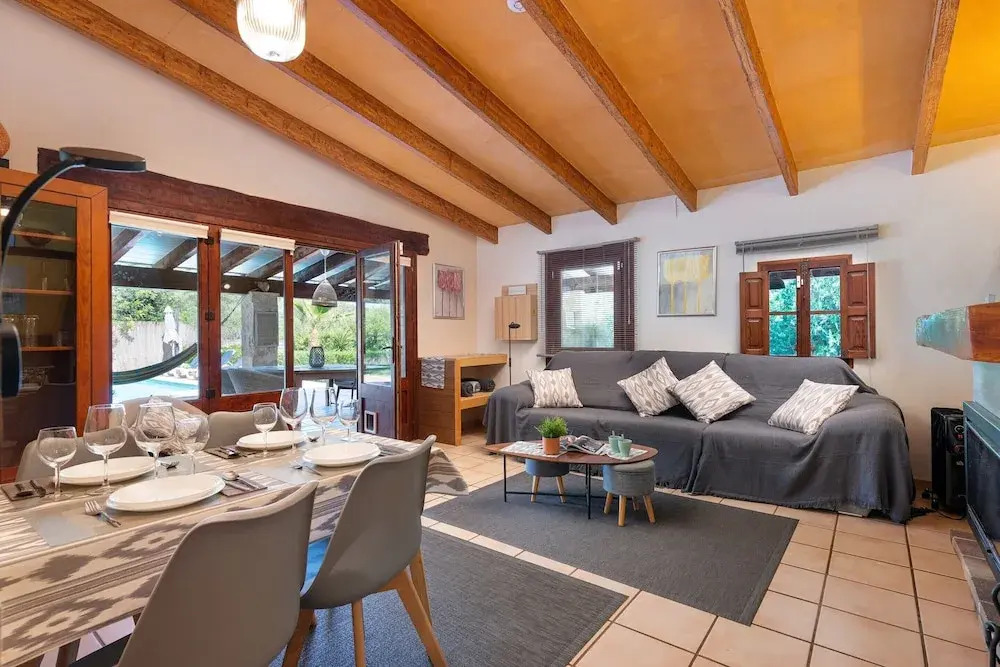 - House In