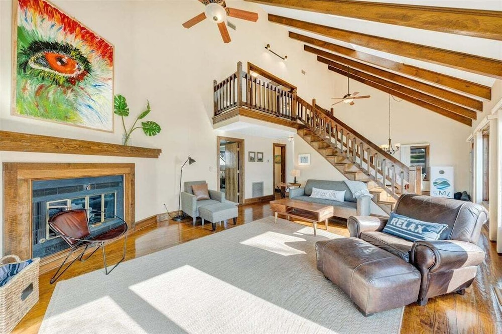 Pine Knob Point - Lakehouse w/ Private Dock