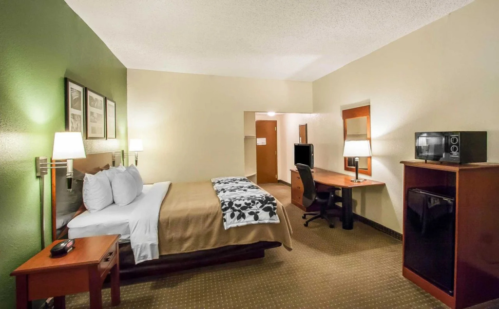 Sleep Inn & Suites Airport