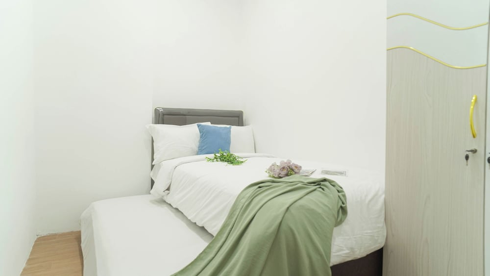 Enjoyable Spacious 2Br Space At Apartment Teluk Intan