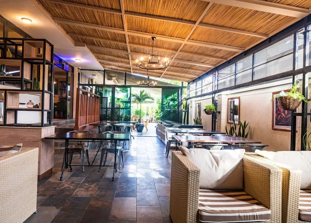 Samra Hotel