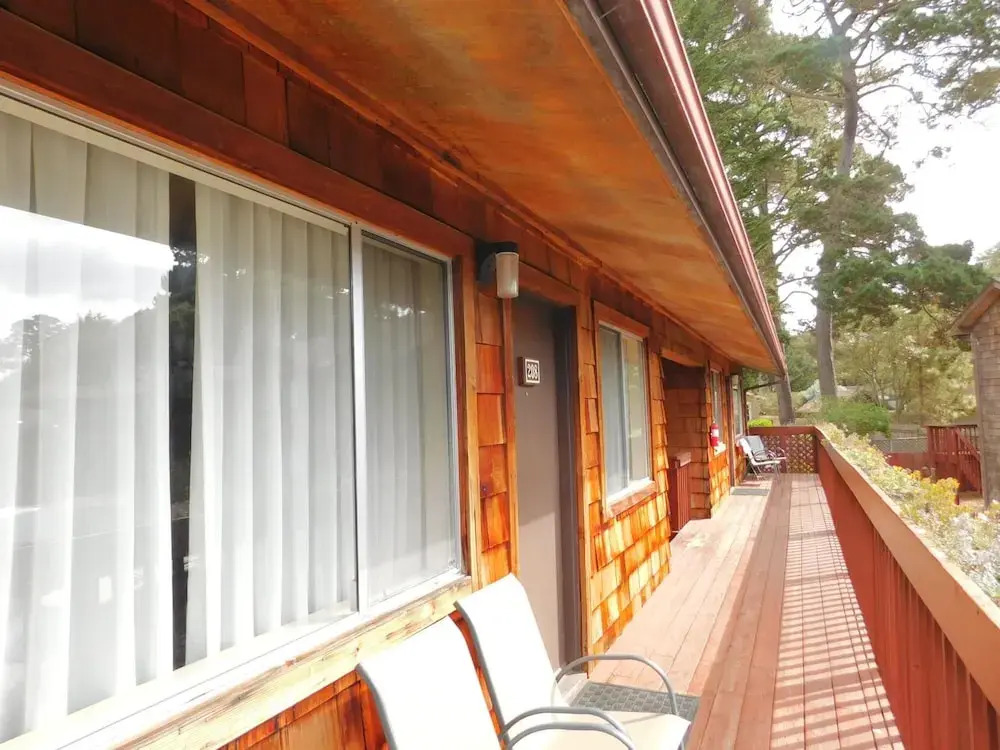 Pacific Gardens Inn