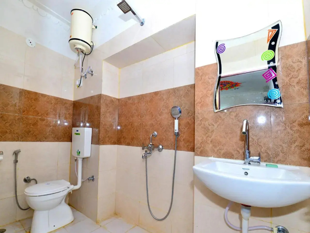 L G Guest House