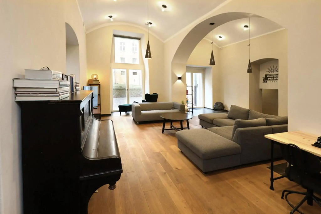 Paradise Loft 2 Minutes to National Muzeum