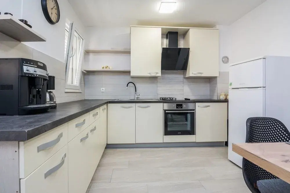 Apartments Loncar