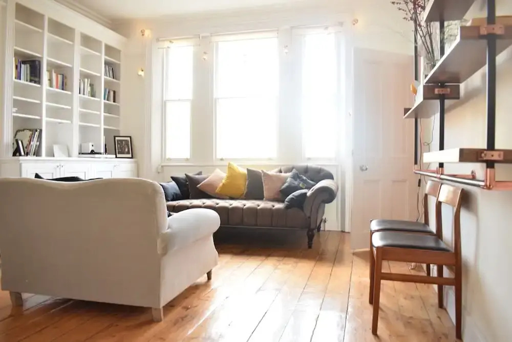 1 Bedroom Primrose Hill Apartment