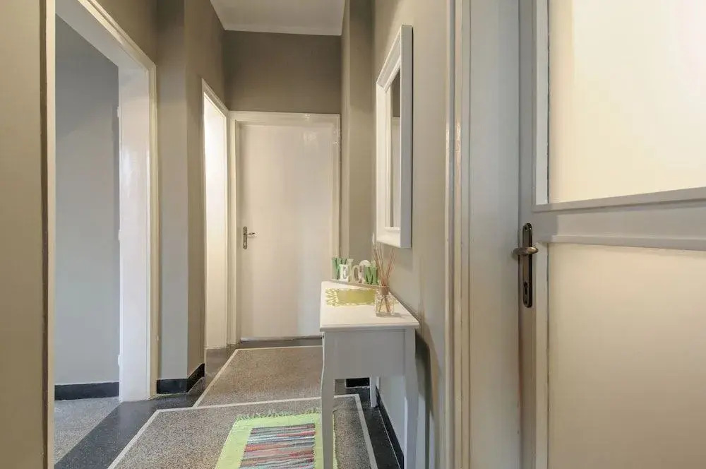3 BDR Top Center Artistic Apartment - 115 m2