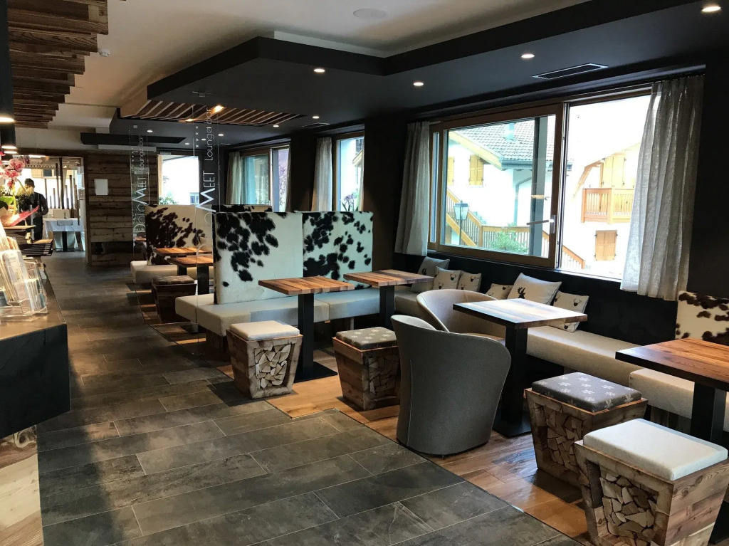 Dolomeet Boutique Hotel