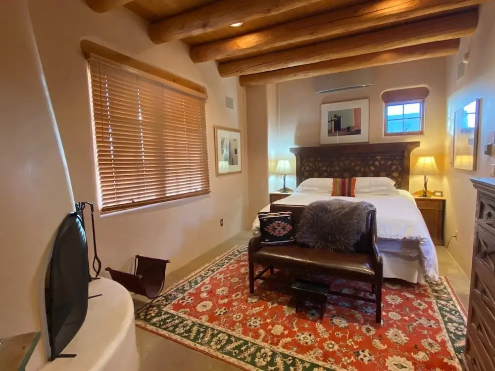 Piñon Dream - Walk to The Plaza, Comfortable Southwestern Style