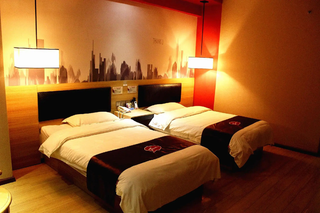 Thank You Hotel (Kunming Xiahsn District Ankang Road)