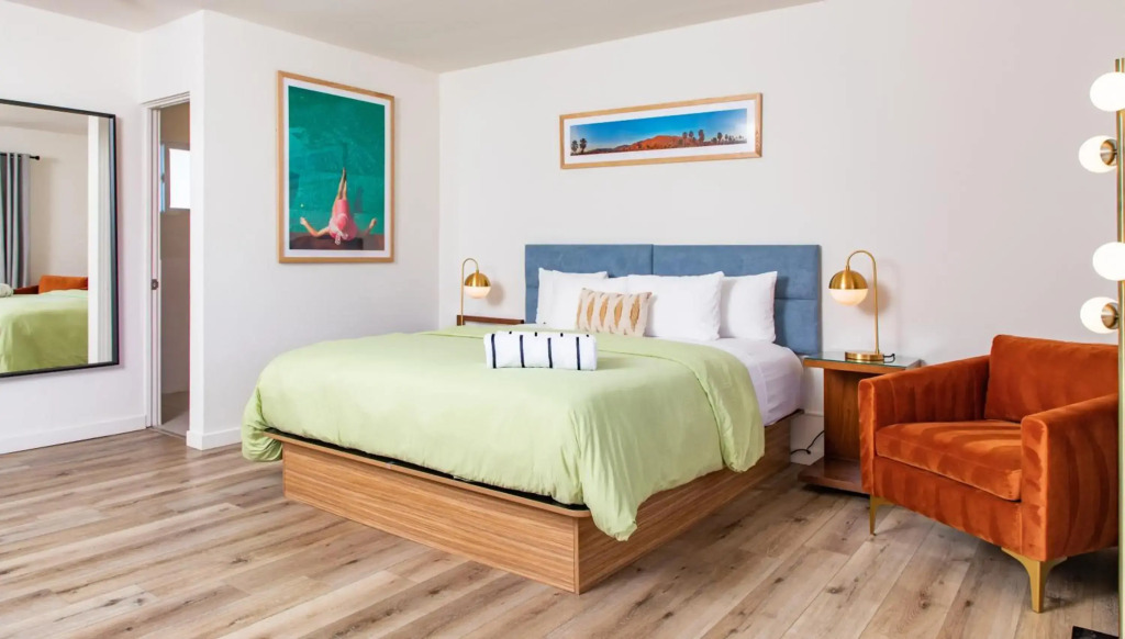 The Skylark, a Palm Springs Hotel