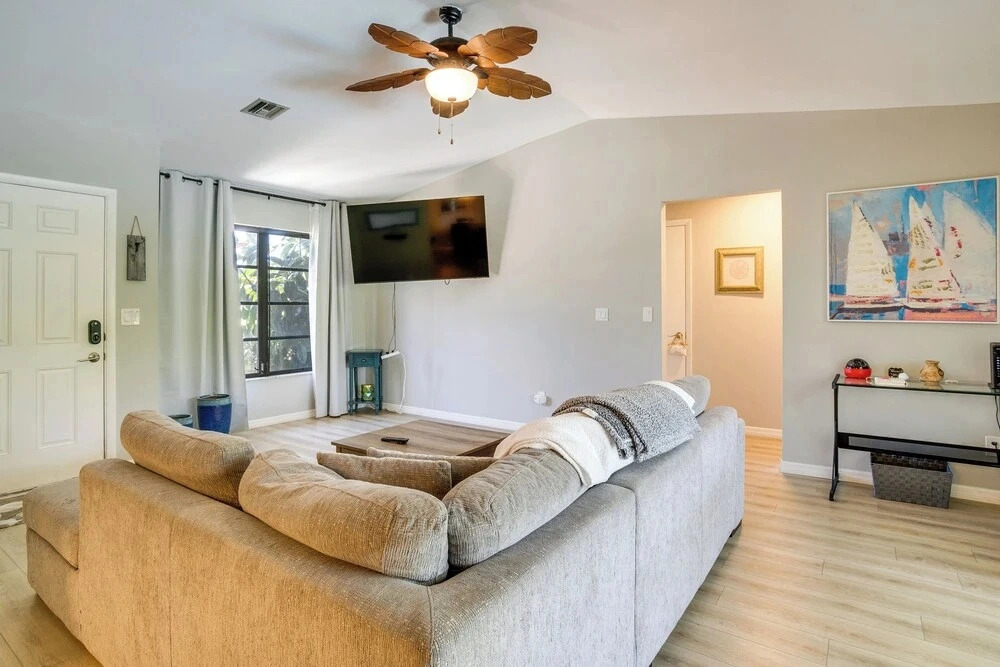 Tee Times & Beach Vibes! Rotonda West Home w/ Pool