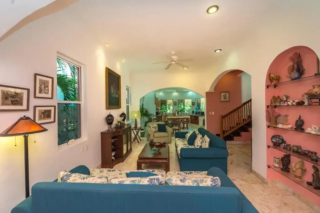 Casa Gatos Suites