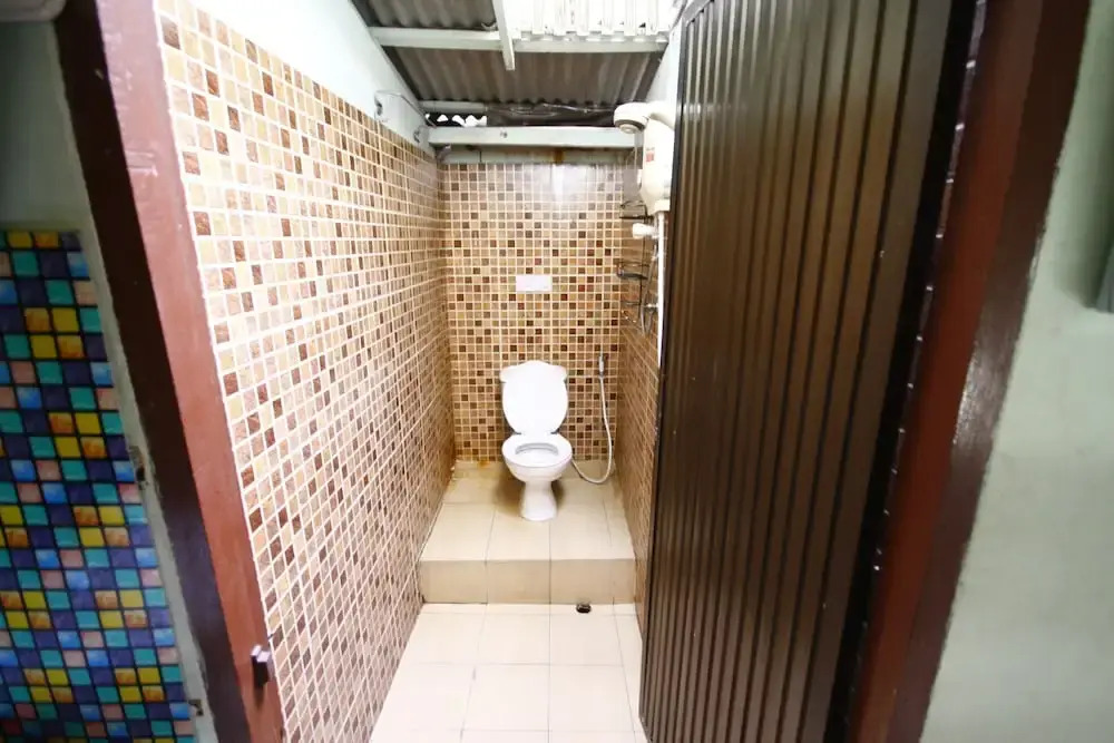 Win Backpacker Hostel