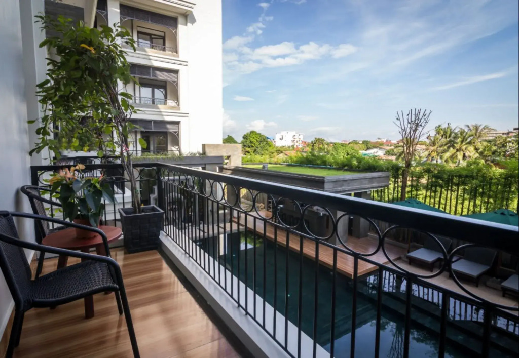 Bayon Modern Residence
