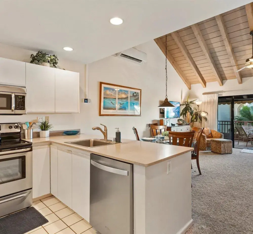 Maui Kamaole J209 2 Bedroom Condo