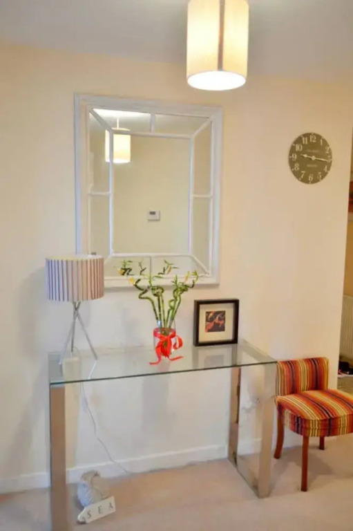 Cozy Newhaven Port Getaway