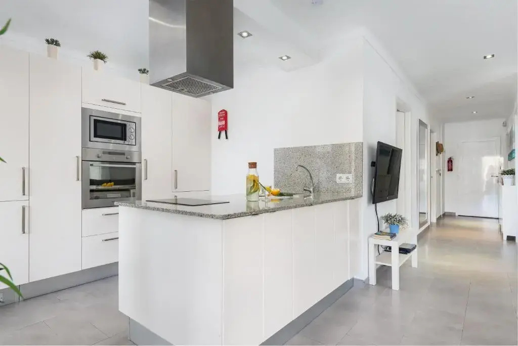 Apartamento Concha junto a playa, CLAVELLS 1 1ER D