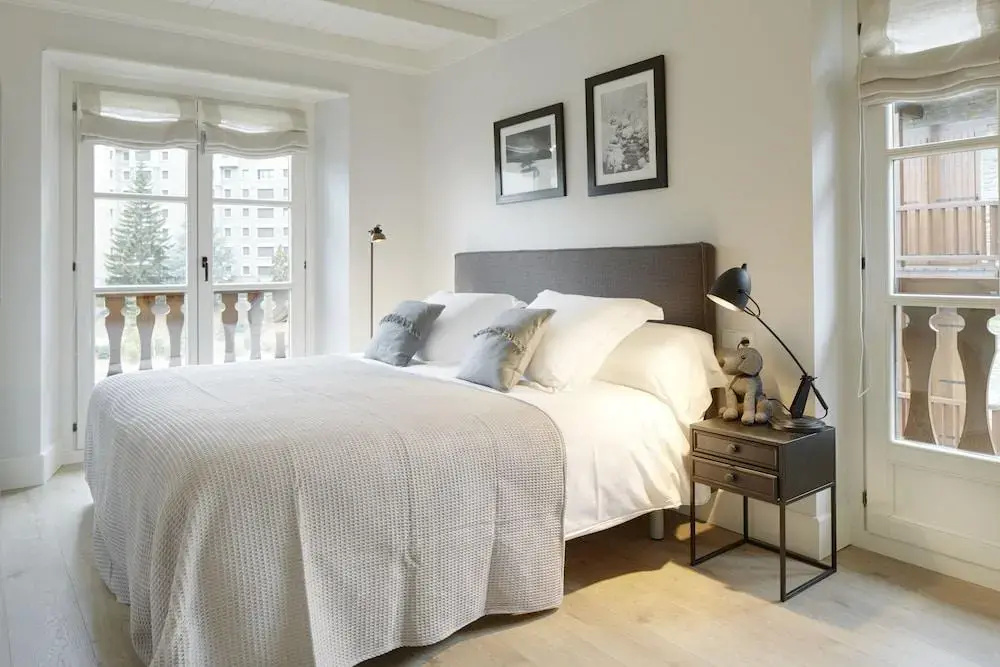 Val de Ruda Luxe 49 by FeelFree Rentals