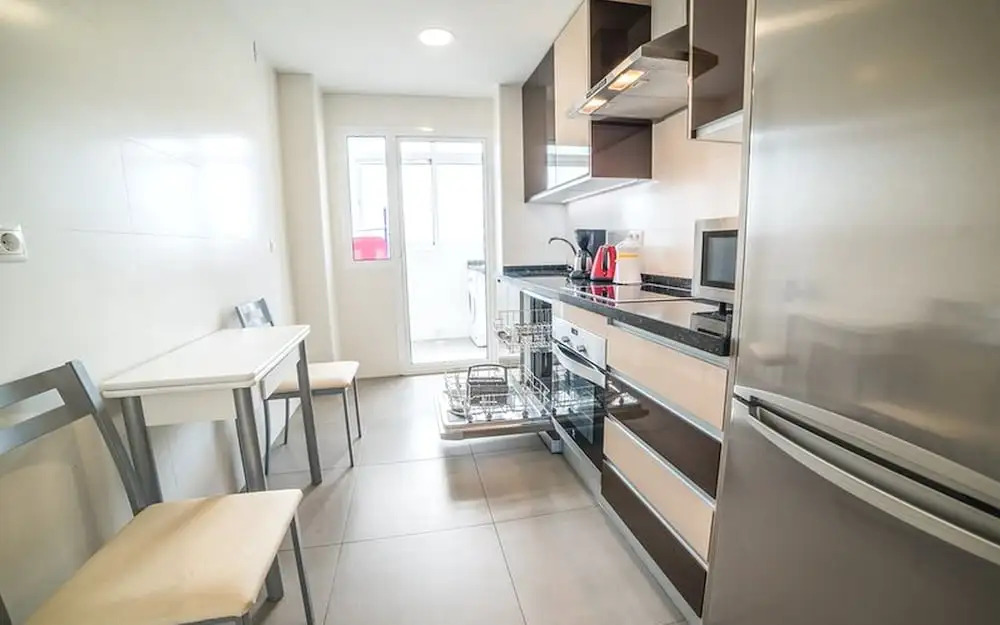 Myramar | 7 Pax | Parque de Poniente | 4724-KPAW