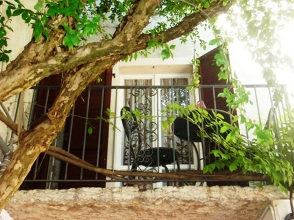 La Fattoria Apartments