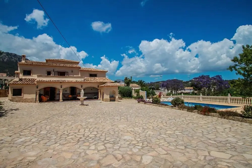 Sala I - family-friendly holiday house in Calpe