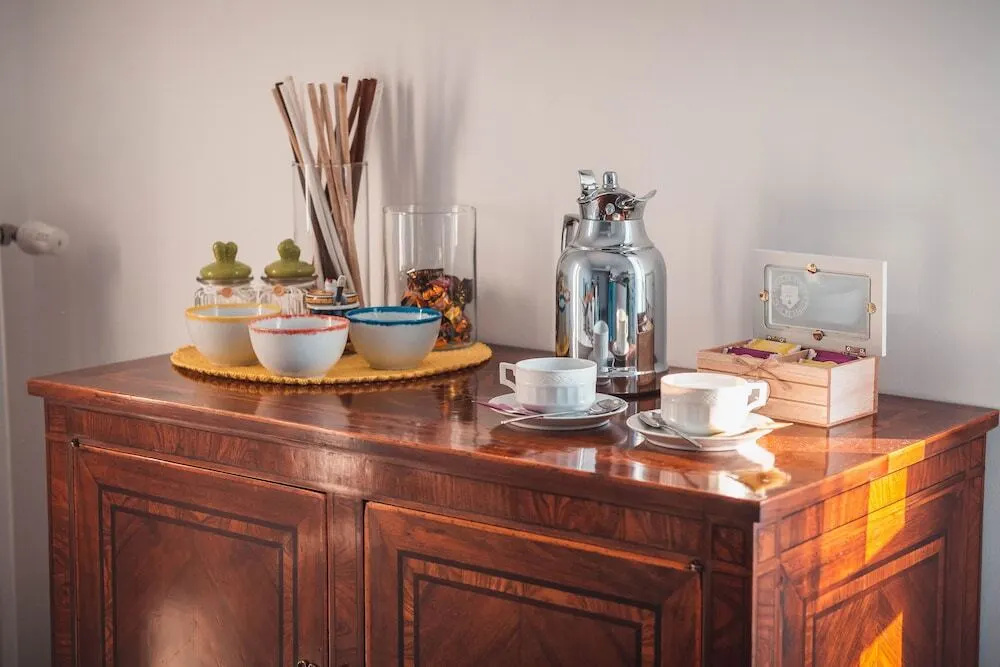 Be Your Home - Guest House Colors
