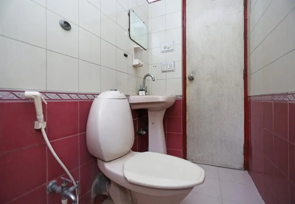 Orchid Studio Apartment By OYO Rooms