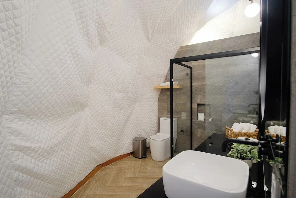 Cupulas Del Valle by Villa De La Rosa WiFi & AC Suite 5