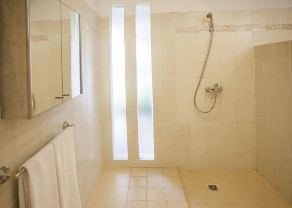 Kirei Mountain View 7BR Villa with a Private Pool